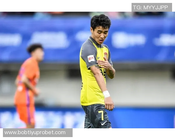 卡纳瓦罗直言韦世豪技术出众但体能不足呼吁加强力量训练