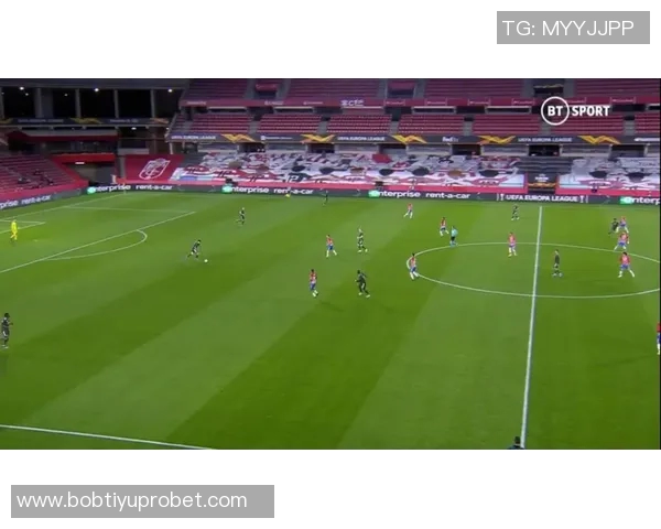 阿斯媒体分析拉什福德状态出色或将锁定首发位置即使拉菲尼亚复出